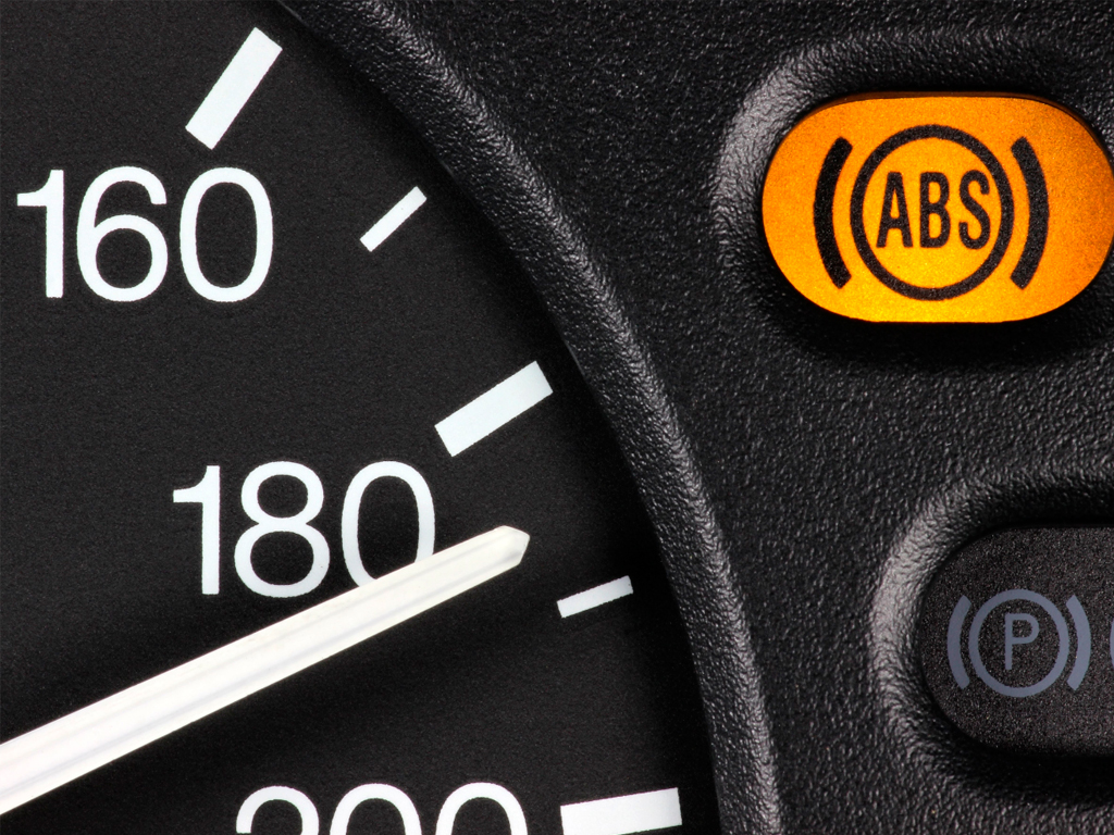 ABS (АБС) в автомобиле: что такое, принцип работы, проблемы