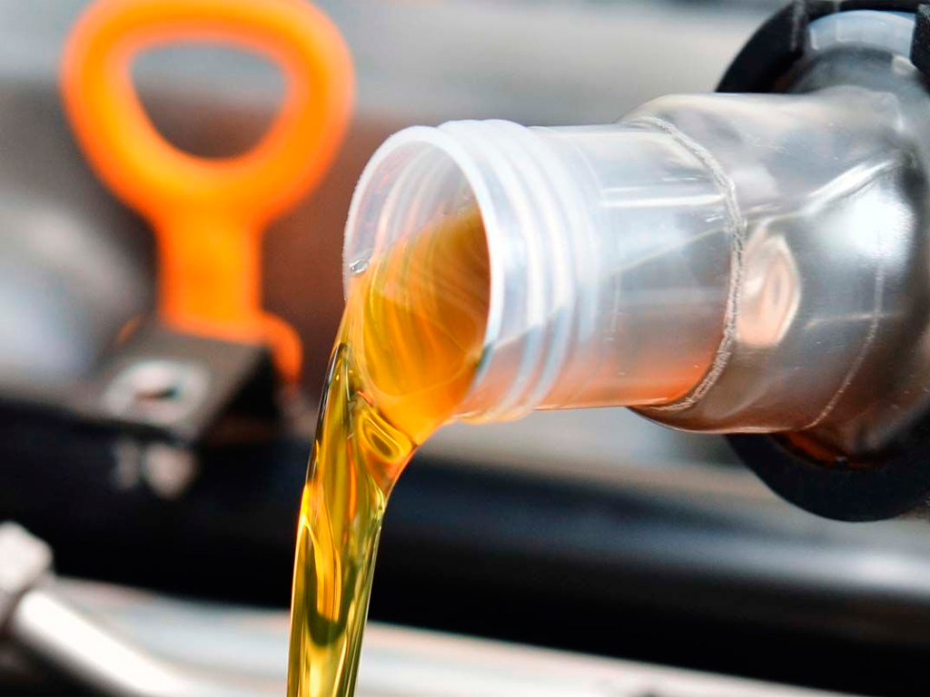 Двухтактное масло в дизельное топливо: зачем добавлять, сколько, в каких пропорциях?
